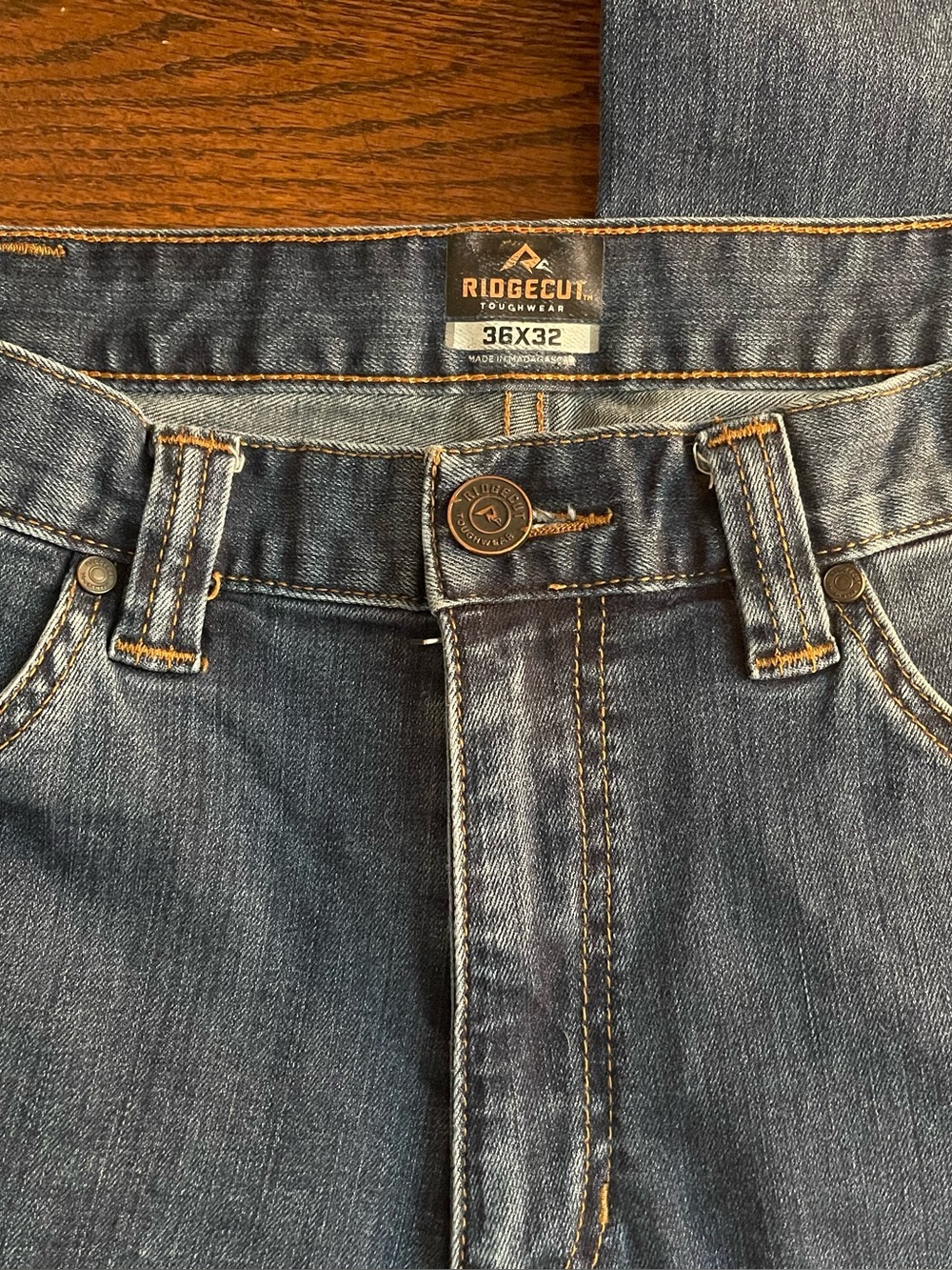 RidgeCut Toughwear Men's Relaxed Fit Blue Jeans